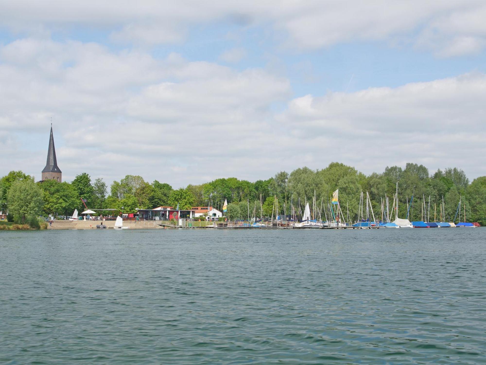 Floating 44 Xanten - Deine Xanten 4 ภายนอก รูปภาพ