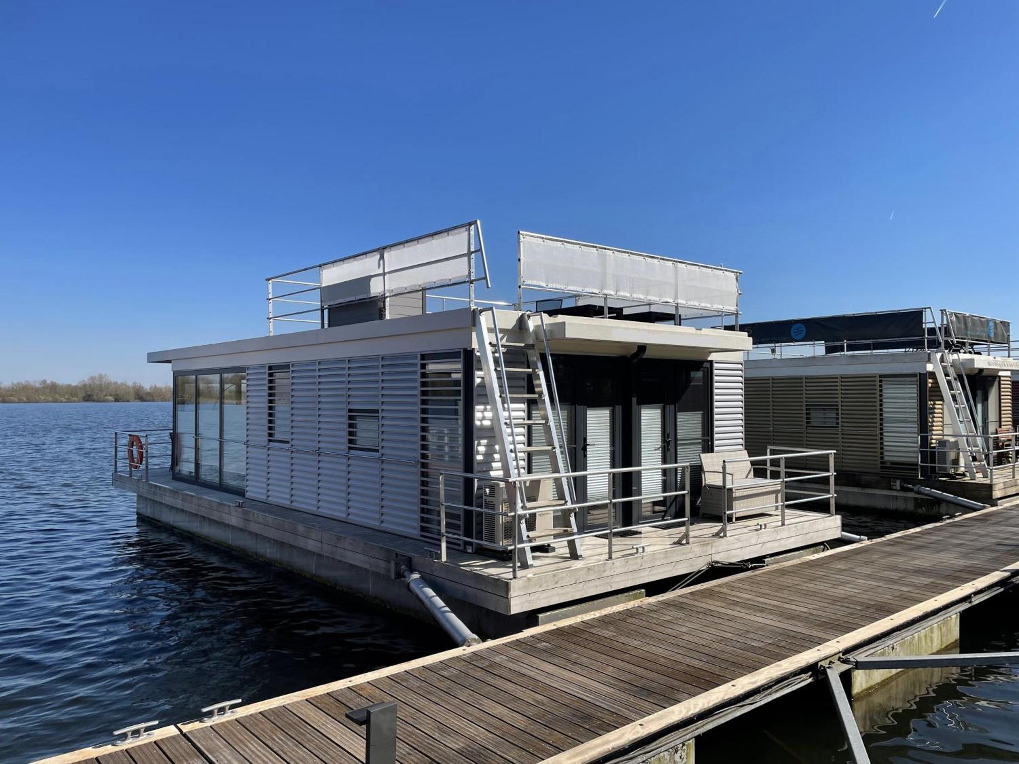 Floating 44 Xanten - Deine Xanten 4 ภายนอก รูปภาพ